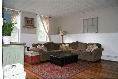 105 Washington Ave, Havertown, PA 19083 - photo 3