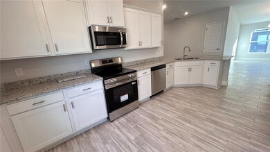 13092 Kent Bradley St, Dade City, FL 33525 - photo 6