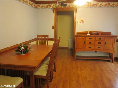 Breakfast Nook - Eat-in area in the kitchen.