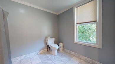 385 Donald St, Bedford, NH 03110 - photo 7