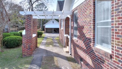 1203 N Davis St, Albany, GA 31701 - photo 5