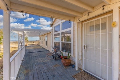 324 Anita Ave, Landers, CA 92285 - photo 5