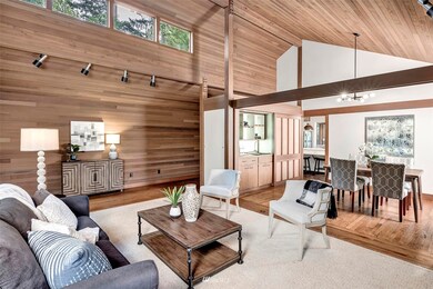 4242 W Mercer Way, Mercer Island, WA 98040 - photo 7