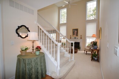 120 Huntington St unit 25C, Lake Bluff, IL 60044 - photo 2