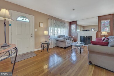 2215 Charleston Place, Hyattsville, MD 20783 - photo 2