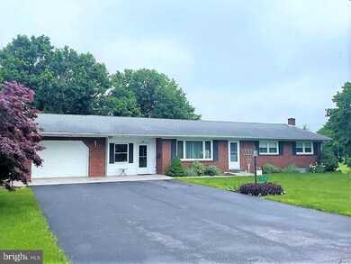1273 Brechbill Rd, Chambersburg, PA 17202 - photo 3