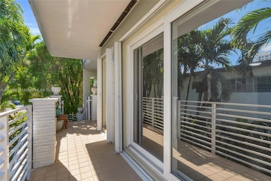 1101 98th St unit 5, Bay Harbor Islands, FL 33154 - photo 3