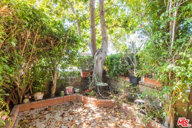 private courtyard patio is so