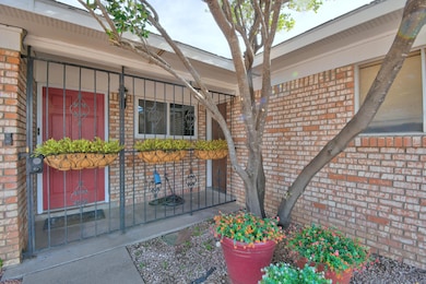 816 Landman Dr NE, Albuquerque, NM 87123 - photo 2