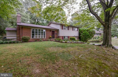 3309 Sleepy Ln, Falls Church, VA 22044 - photo 3