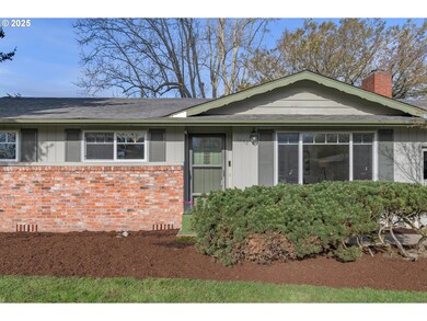 1758 Escalante St, Eugene, OR 97404 - photo 4