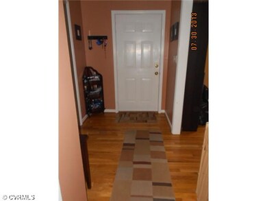 Foyer - Great Entrance Foyer with Beautiful Hardwo