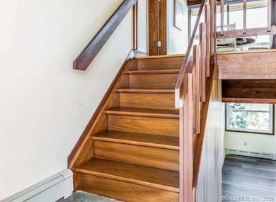 117 Phoenix Dr, Groton, CT 06340 - photo 2