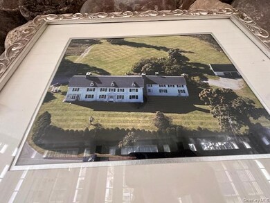 2261 Salt Point Turnpike unit 22, Clinton Corners, NY 12514 - photo 4