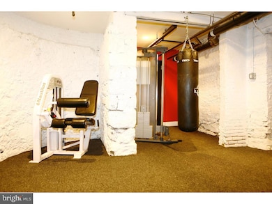 1100 Spruce St unit 3D, Philadelphia, PA 19107 - photo 6