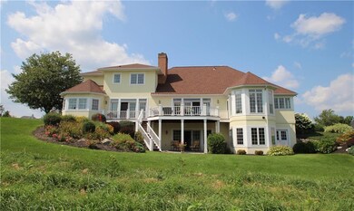 Located on the 6th hole, the deck and patio give y