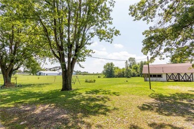 1221 W 1100 N, Fountaintown, IN 46130 - photo 6