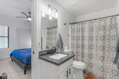 043_280 S Elizabeth Way - Chandler_Justi