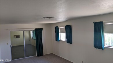 5527 E Duncan St, Mesa, AZ 85205 - photo 4