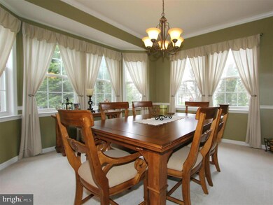 100 Crossing Pointe Ct, Frederick, MD 21702 - photo 5