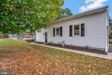 10526 Willetts Crossing Rd, White Plains, MD 20695 - photo 4