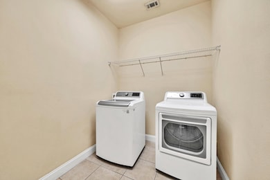 Washer & Dryer