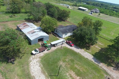 1804 County Road 192, Alvin, TX 77511 - photo 7