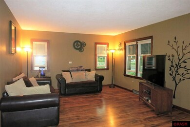 712 2nd St NW unit 712 NW Second Street, Waseca, MN 56093 - photo 3