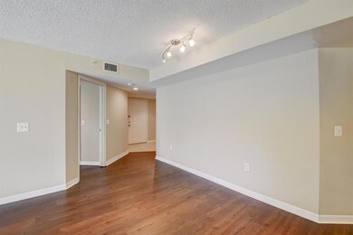 4197 N Haverhill Rd unit 205, West Palm Beach, FL 33417 - photo 5