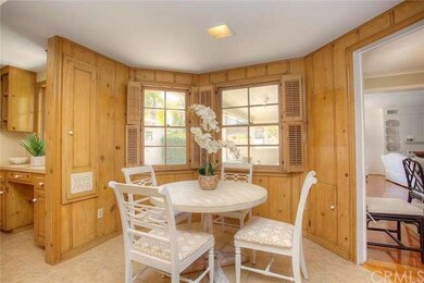 Kitchen Dining Space