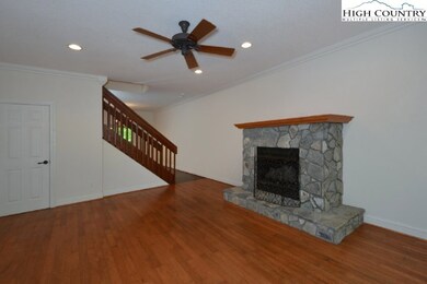 25 Shanty Springs Ct unit A / 19, Banner Elk, NC 28604 - photo 3