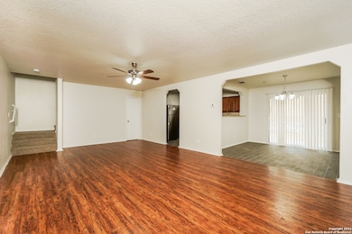 10938 Western Cactus, San Antonio, TX 78245 - photo 3