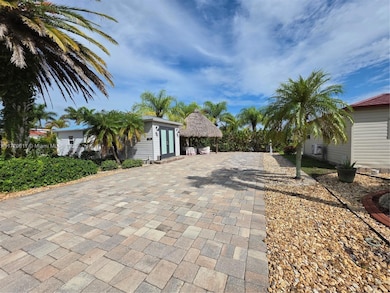 601 SW 42nd Cove #35, Okeechobee, FL 34974 - photo 3