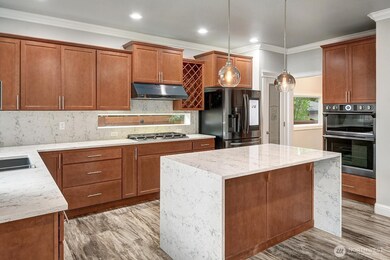 12206 Densmore Ave N, Seattle, WA 98133 - photo 5