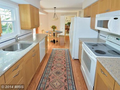 6715 Montour Dr, Falls Church, VA 22043 - photo 7