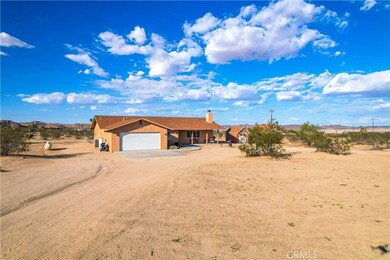 63566 Gold Nugget Rd, Joshua Tree, CA 92252 - photo 7