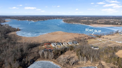 152 Bloomfield Blvd, Brooklyn, MI 49230