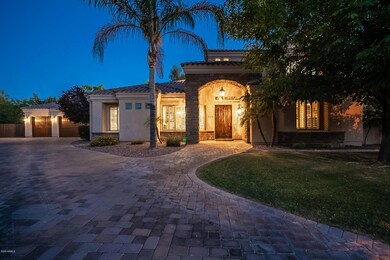 621 W AZALEA Drive, Chandler, AZ 85248