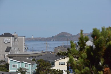 Ocean & Lighthouse View