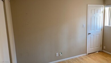 2162 E Desert Inn Rd, Las Vegas, NV 89169 - photo 4