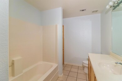 1102 Shady Grove Dr, Granbury, TX 76049 - photo 6