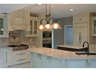 625 Hardwick Dr, Aurora, OH 44202 - photo 3