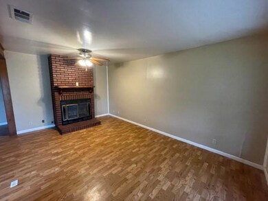 1501 Lynn St, Bonham, TX 75418 - photo 6