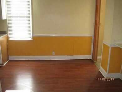 Dining Room. Unit 1