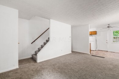 005_3_F 2238 Laurelwood Dr003