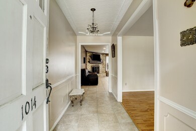 1014 Cheshire Ln, Houston, TX 77018 - photo 4