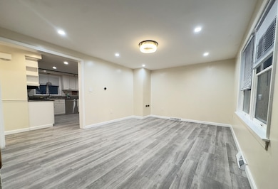 101 Donohue Rd unit 19, Dracut, MA 01826 - photo 3