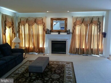 21905 Larchmont Way, Broadlands, VA 20148 - photo 3