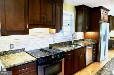 9831 Log House Ct, Gaithersburg, MD 20882 - photo 7