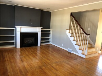 2613 33rd St, Des Moines, IA 50310 - photo 6